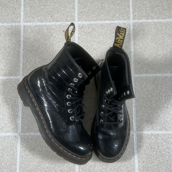 Dr. Martens Shoes - Dr Martens 1460W Boots Womens Size 6 Black Patent Leather Lace Up AirWair Punk
